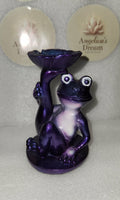 Sphere Holder Frog